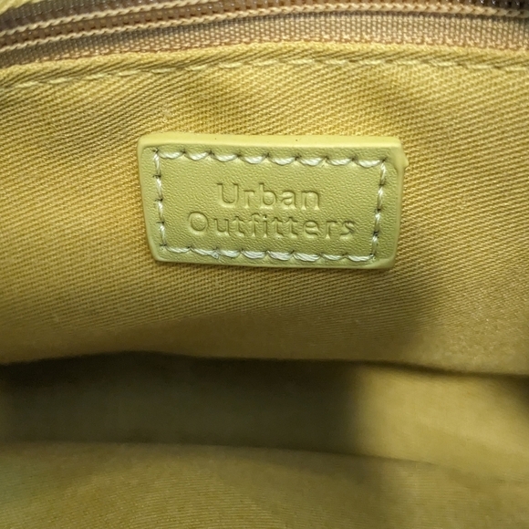 Urban Outfitters Mustard Yellow Snakeskin Print Faux Leather Purse Bag - Picture 5 of 8